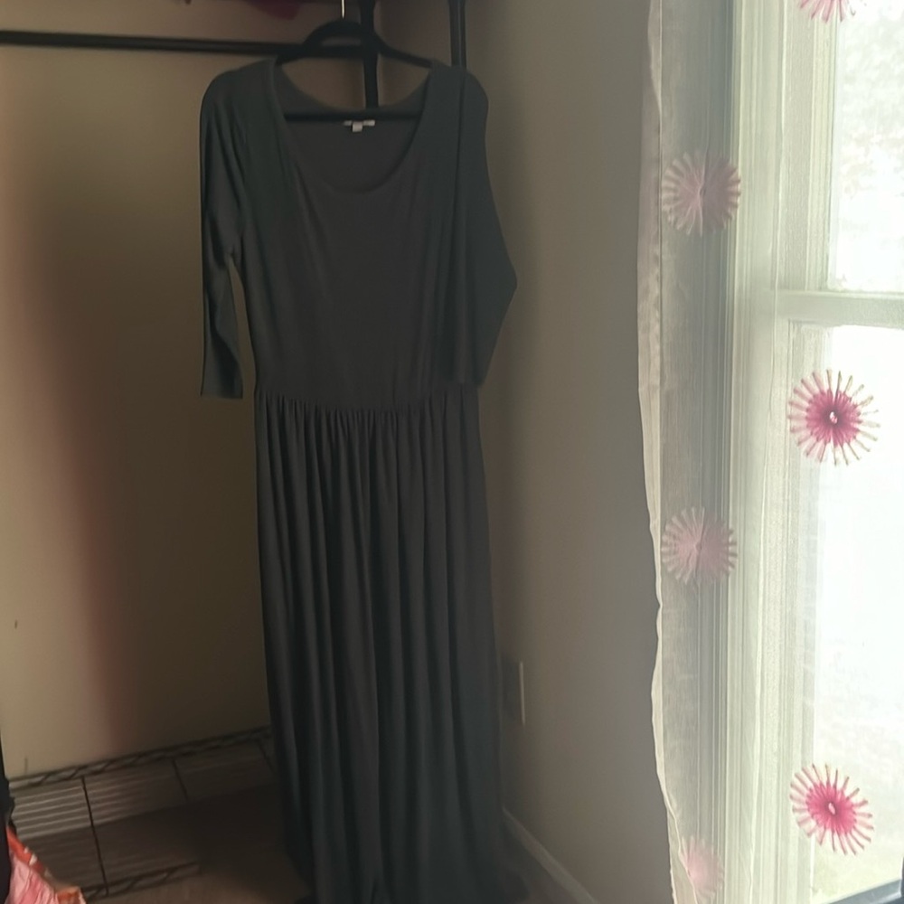 Comfy 3/4 Sleeve Maxi Dress